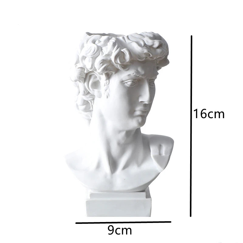 David Sculpture – Decorative Vase